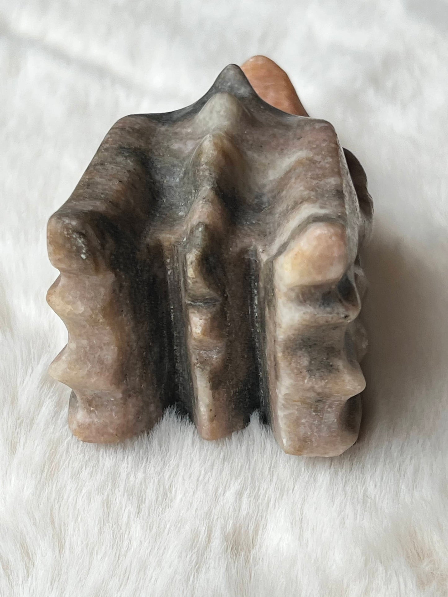 Roze Maansteen Draak – Vrouwelijke Wijsheid, Emotionele Harmonie & Innerlijke Rust