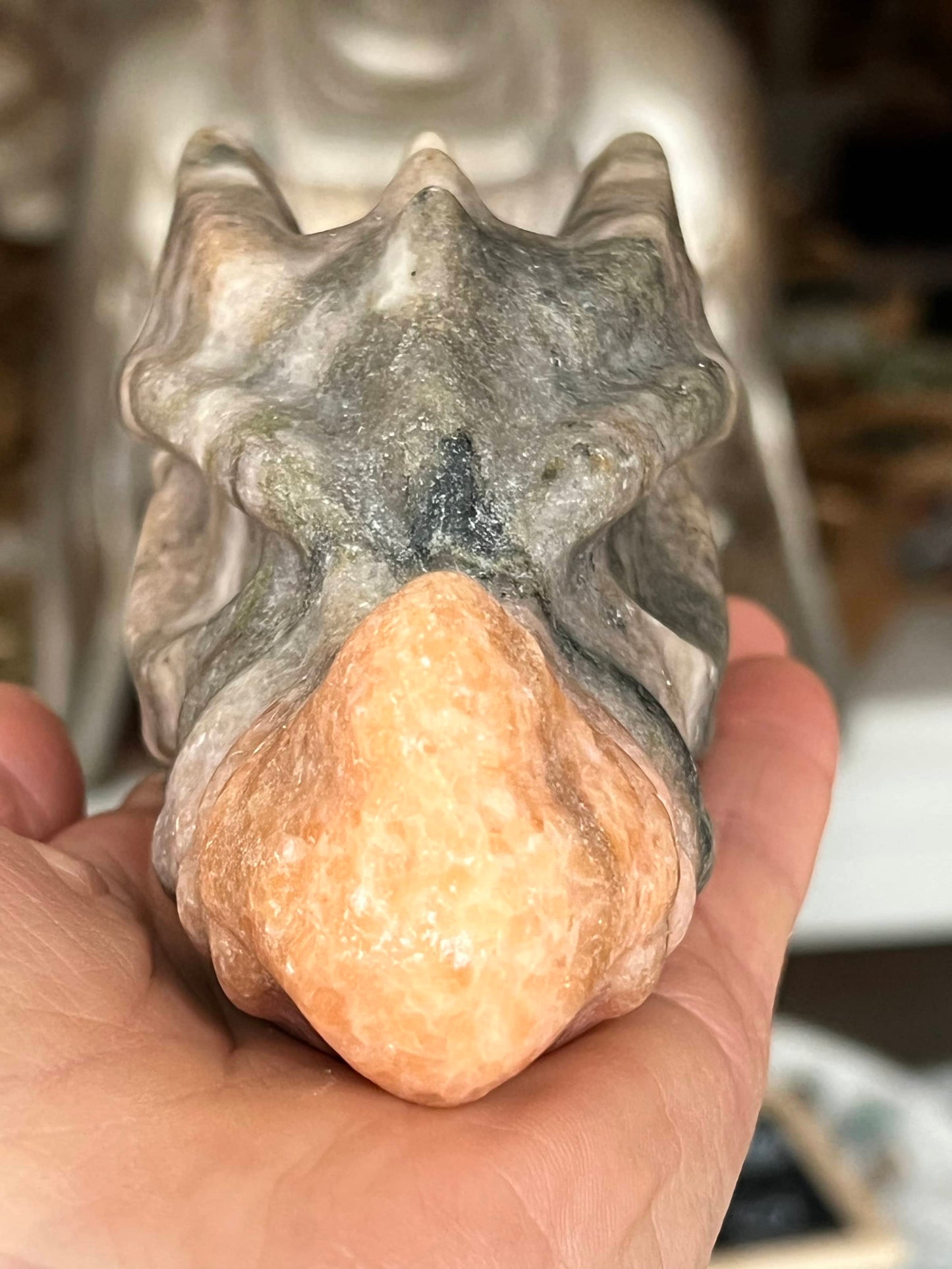 Roze Maansteen Draak – Vrouwelijke Wijsheid, Emotionele Harmonie & Innerlijke Rust