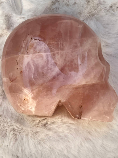 Rozenkwarts L Skull/ kristallen schedel