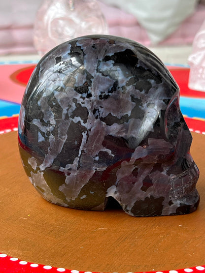 Gabbro M/L Skull/ kristallen schedel