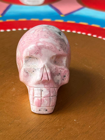 Rhodoniet S Skully/ kristallen schedel