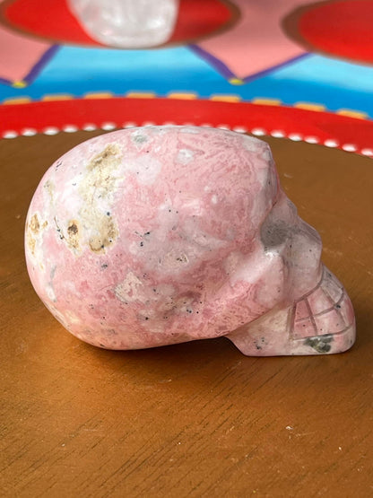 Rhodoniet S Skully/ kristallen schedel