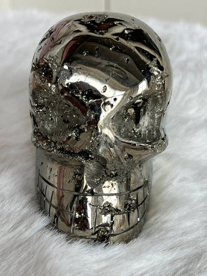 Pyriet  S Skull/ kristallen schedel